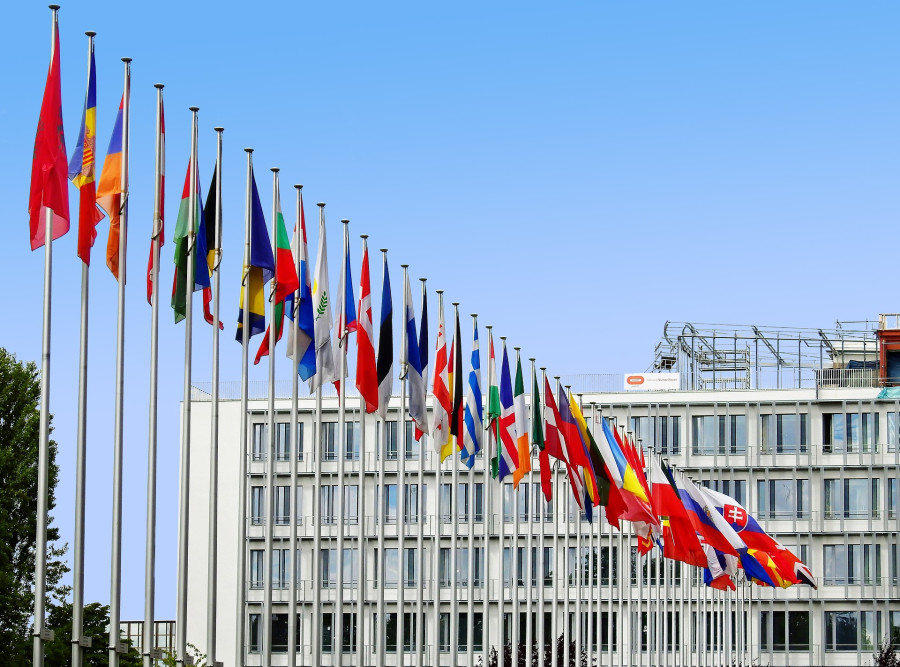 Länderfahnen für internationale Feste und Begegnungen